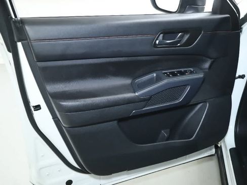 Used 2023 Nissan Pathfinder Rock Creek AWD/4WD image 15