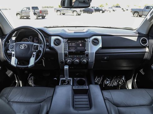 Used 2020 Toyota Tundra SR5 w/ SR5 Leather Package AWD/4WD image 12