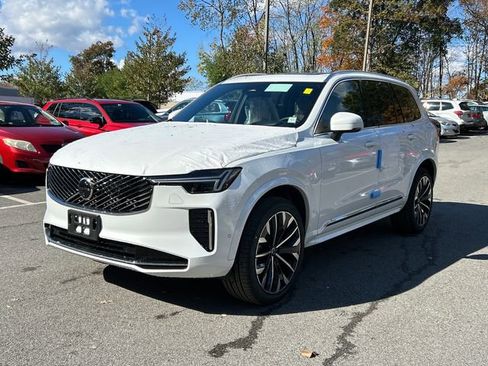 New 2026 Volvo XC90 B6 Ultra w/ Protection Package image 5