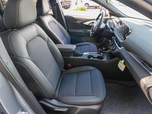New 2026 Buick Envista Preferred w/ Convenience I Package FWD image 22