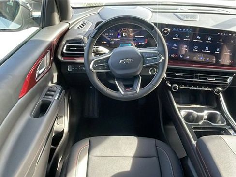 New 2026 Chevrolet Traverse Z71 w/ Enhanced Driving Package image 13