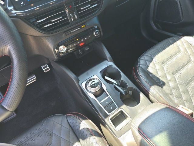 Used 2024 Ford Escape ST-Line Elite w/ Premium Technology Package AWD/4WD image 20
