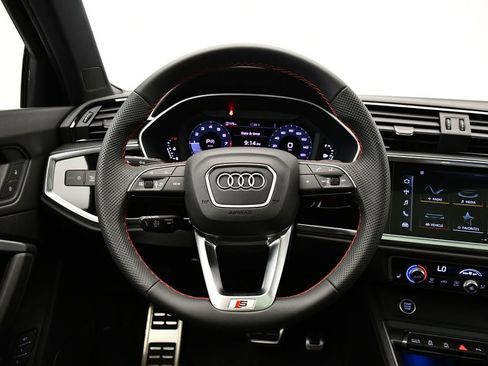 Used 2025 Audi Q3 2.0T Premium Plus w/ Premium Plus Package image 23