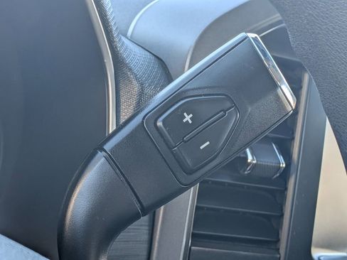 Used 2022 Ford F150 XLT image 33