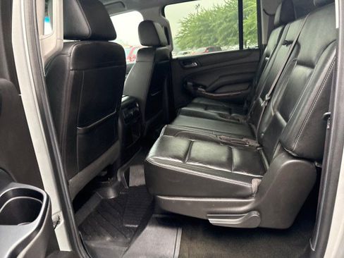 Used 2017 Chevrolet Suburban LT AWD/4WD image 24