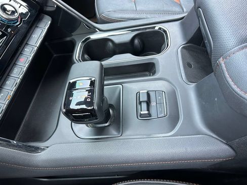 Used 2023 GMC Sierra 1500 AT4 w/ AT4 Premium Package AWD/4WD image 40