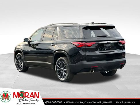 Certified 2023 Chevrolet Traverse RS w/ LPO, Floor Liner Package image 4