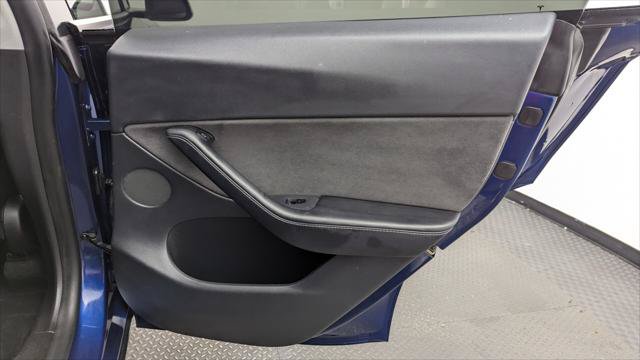 Used 2021 Tesla Model Y 2WD image 18