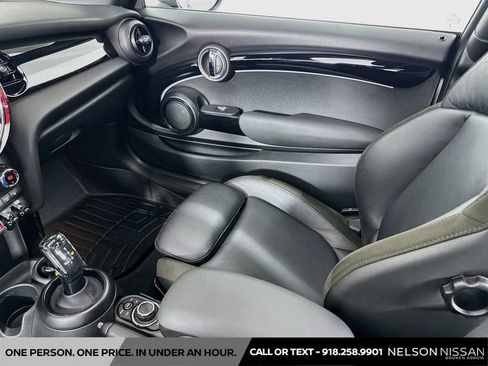 Used 2024 MINI Cooper S w/ Signature Upholstery Package FWD image 24
