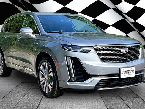 Used 2023 Cadillac XT6 Premium Luxury AWD/4WD image 11