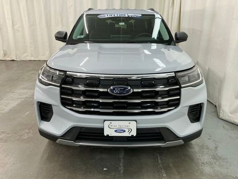 New 2026 Ford Explorer Active image 10