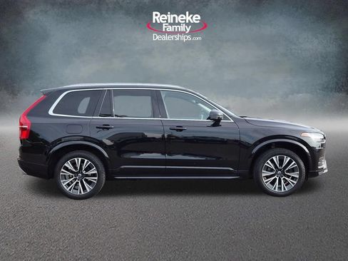 Used 2021 Volvo XC90 T6 Momentum AWD/4WD image 4