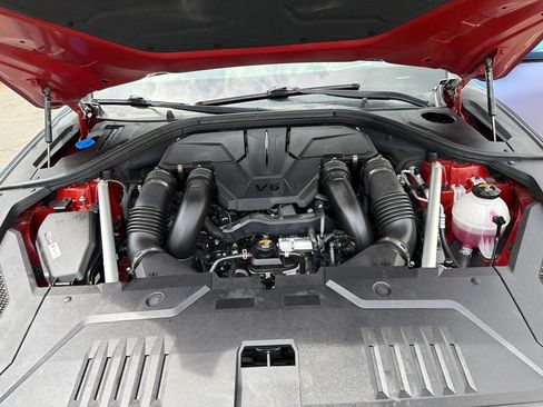 Used 2022 Genesis GV70 3.5T Sport w/ Sport Prestige Package AWD/4WD image 42