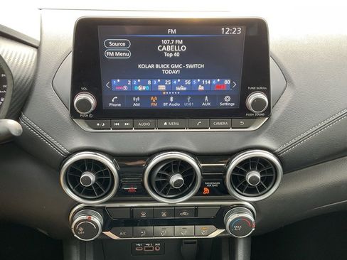 Used 2022 Nissan Sentra SV image 13