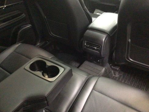 Used 2024 Lincoln Corsair Reserve w/ Equipment Group 201A image 32