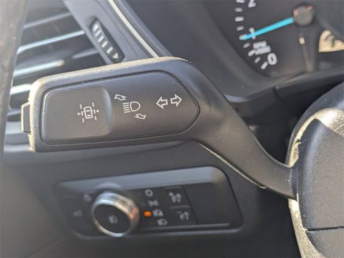 Used 2022 Ford Escape SEL image 30