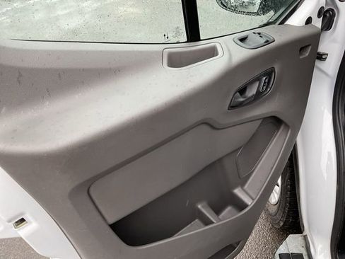 Used 2025 Ford Transit 250 Low Roof w/ Exterior Upgrade Package RWD image 34