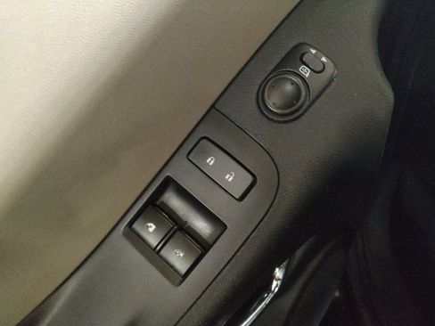 Used 2015 Chevrolet Camaro LS RWD image 27