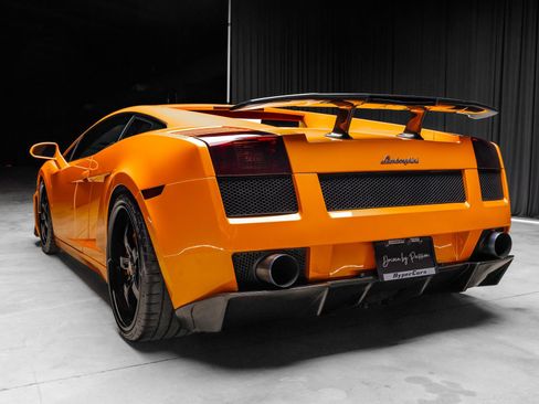 Used 2005 Lamborghini Gallardo AWD/4WD image 5