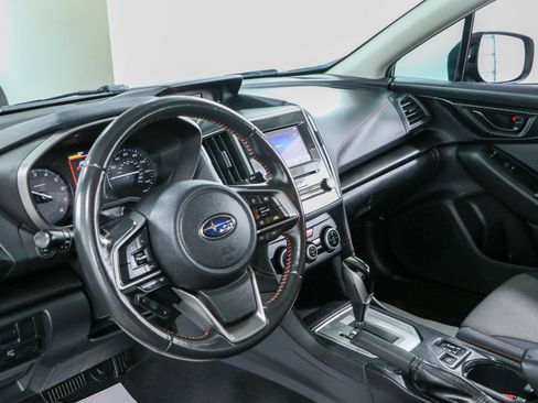 Used 2020 Subaru Crosstrek 2.0i Premium w/ Moonroof Package 1 AWD/4WD image 23