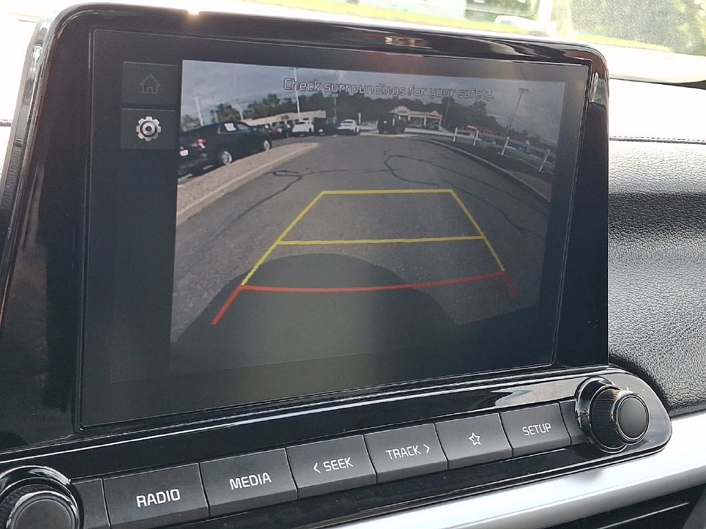 Used 2024 Kia Forte LXS w/ LXS Technology Package FWD image 4
