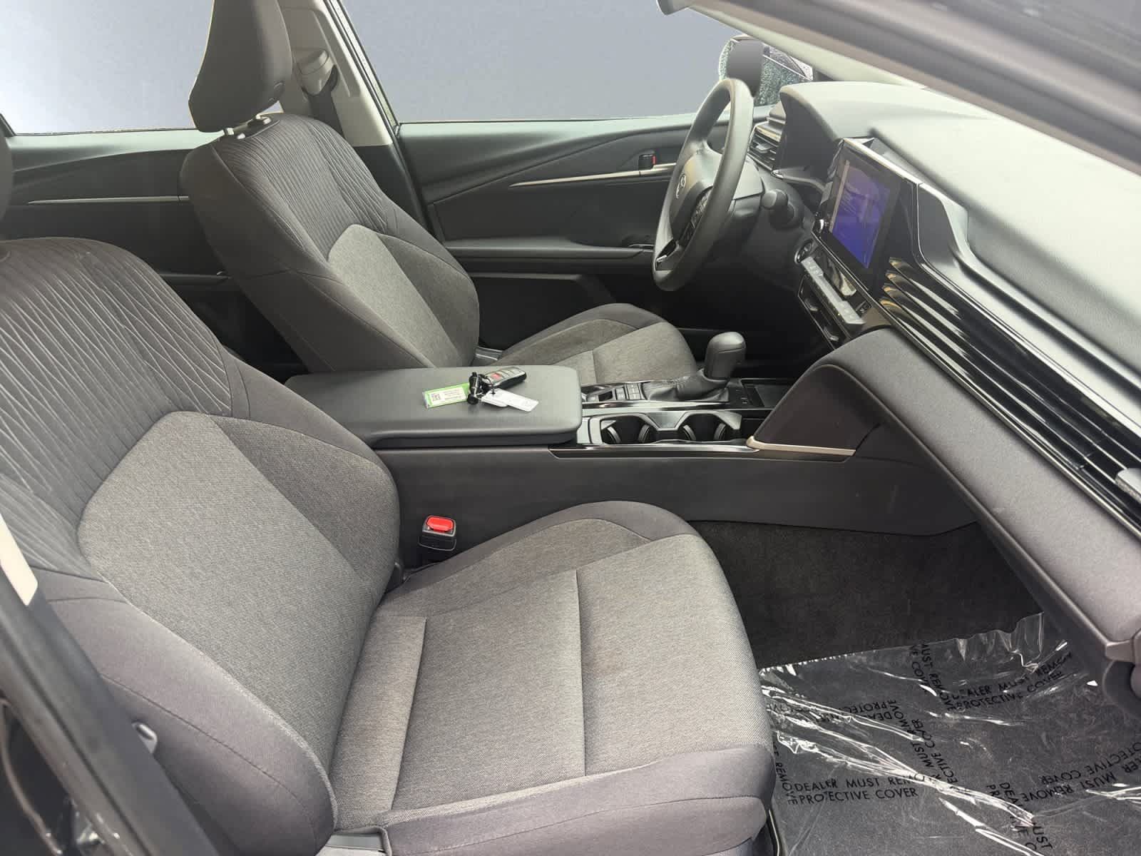 Used 2025 Toyota Camry LE FWD image 20