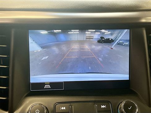 Used 2023 GMC Acadia AT4 w/ Preferred Package image 14