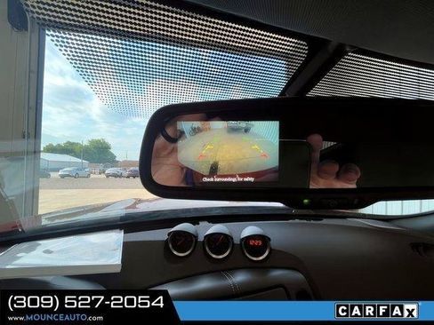 Used 2020 Nissan 370Z Coupe RWD image 16