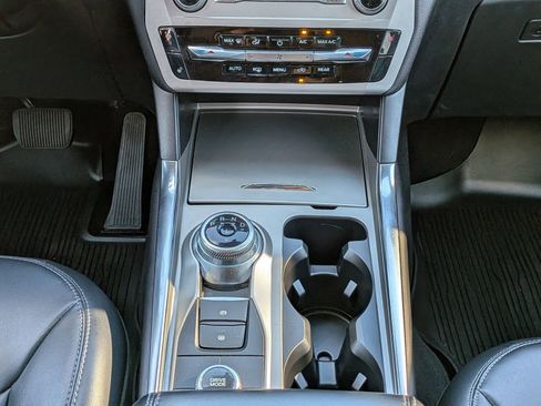 Certified 2023 Ford Explorer XLT w/ Equipment Group 202A image 22