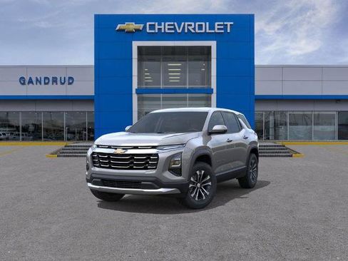 New 2026 Chevrolet Equinox LT image 8