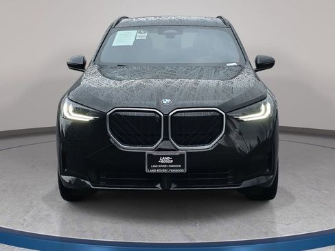 Used 2025 BMW X3 xDrive30i w/ Premium Package image 3