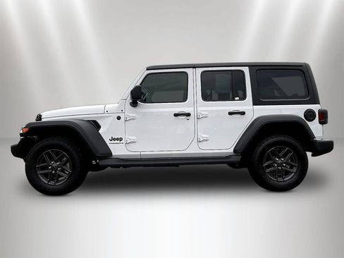 Used 2024 Jeep Wrangler Unlimited Sport AWD/4WD image 8