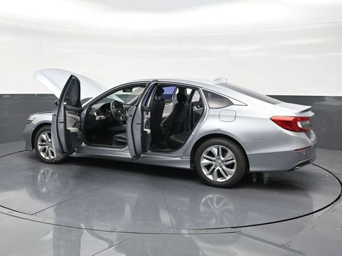 Used 2019 Honda Accord LX image 31