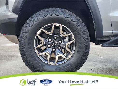 Used 2026 Chevrolet Colorado ZR2 AWD/4WD image 7