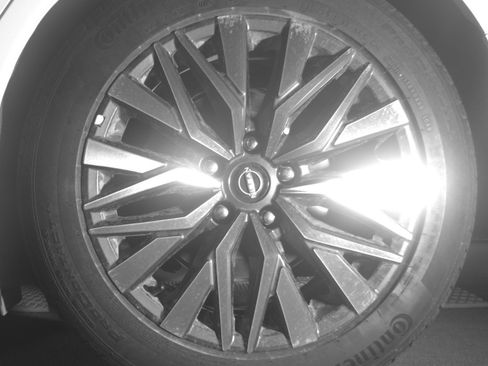 Used 2025 Nissan Altima 2.5 SV image 14