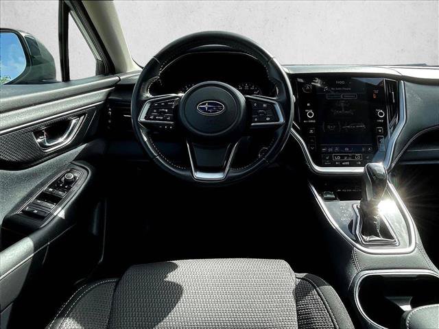 Used 2023 Subaru Outback Premium AWD/4WD image 5