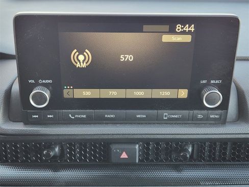 Used 2024 Honda CR-V EX image 16