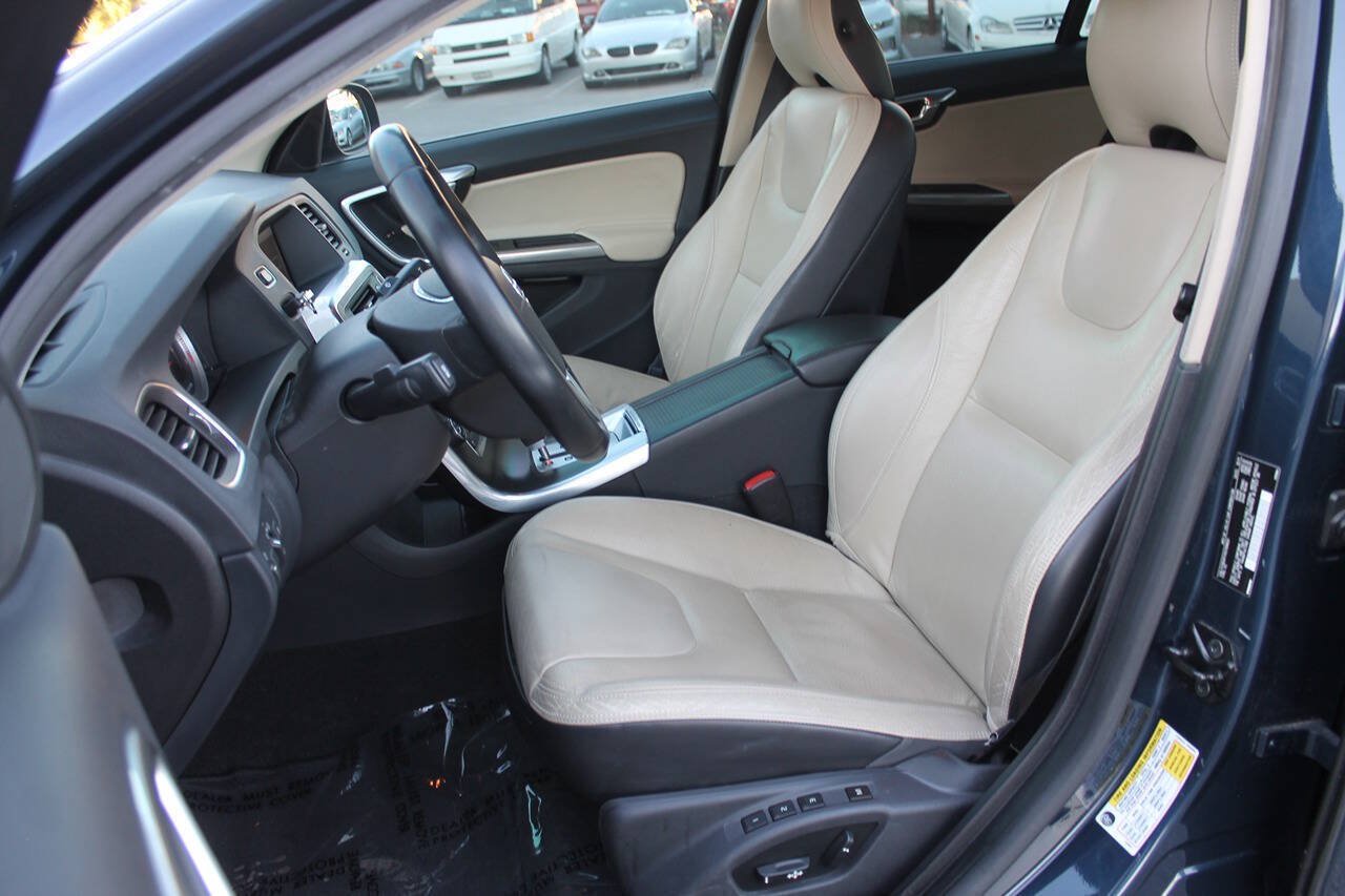 Used 2012 Volvo S60 T5 w/ Climate Pkg FWD image 20