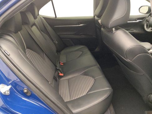 Used 2023 Toyota Camry SE w/ Convenience Package image 19