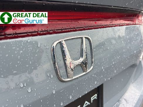Used 2024 Honda Civic Sport image 27