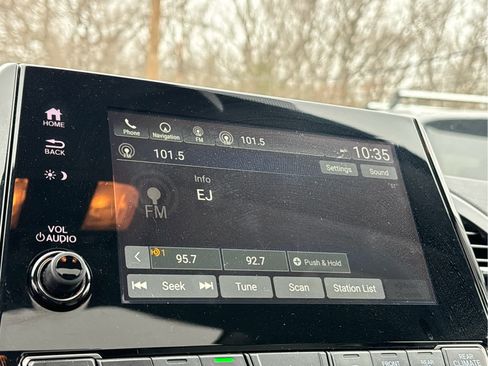 Certified 2023 Honda Odyssey Touring image 19