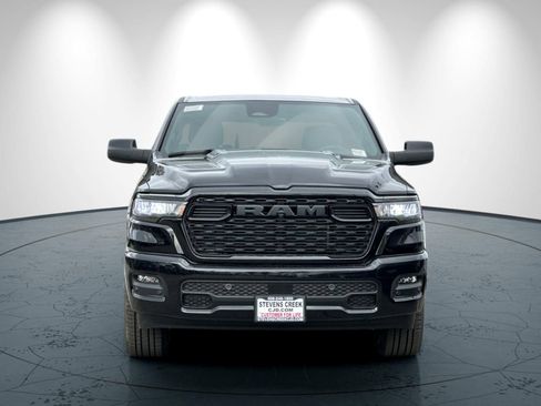 New 2026 RAM 1500 Express image 9