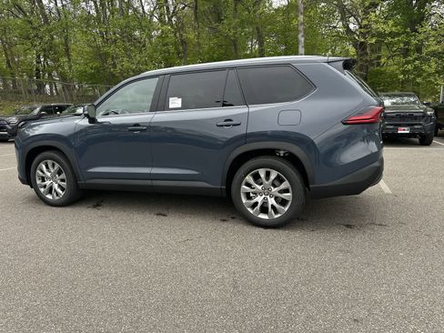 New 2026 Toyota Grand Highlander AWD image 15