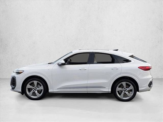 New 2025 Audi Q5 Prestige AWD/4WD image 8
