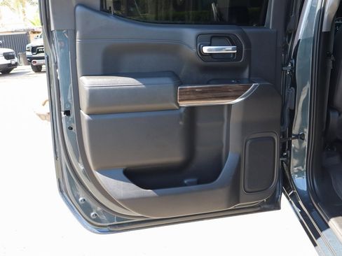 Used 2020 Chevrolet Silverado 1500 RST w/ All-Star Edition image 41