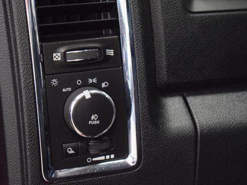 Used 2016 RAM 1500 Laramie w/ Convenience Group image 88