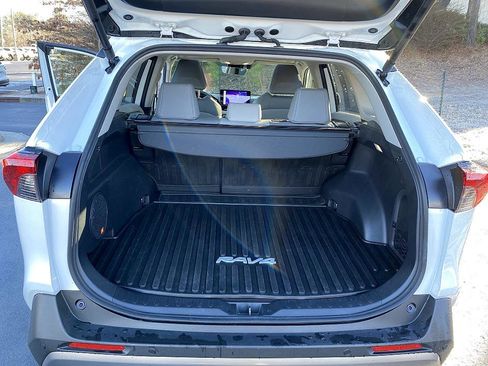 Used 2024 Toyota RAV4 Limited image 23