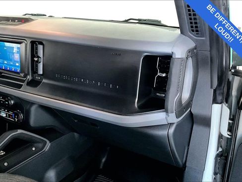 Used 2022 Ford Bronco Big Bend image 21