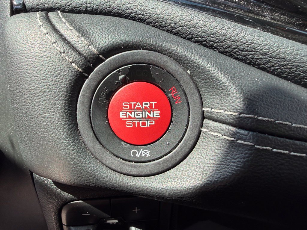 Used 2022 Dodge Durango SRT w/ Technology Group AWD/4WD image 13