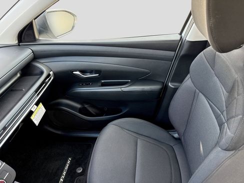 Certified 2025 Hyundai Tucson SE AWD/4WD image 20